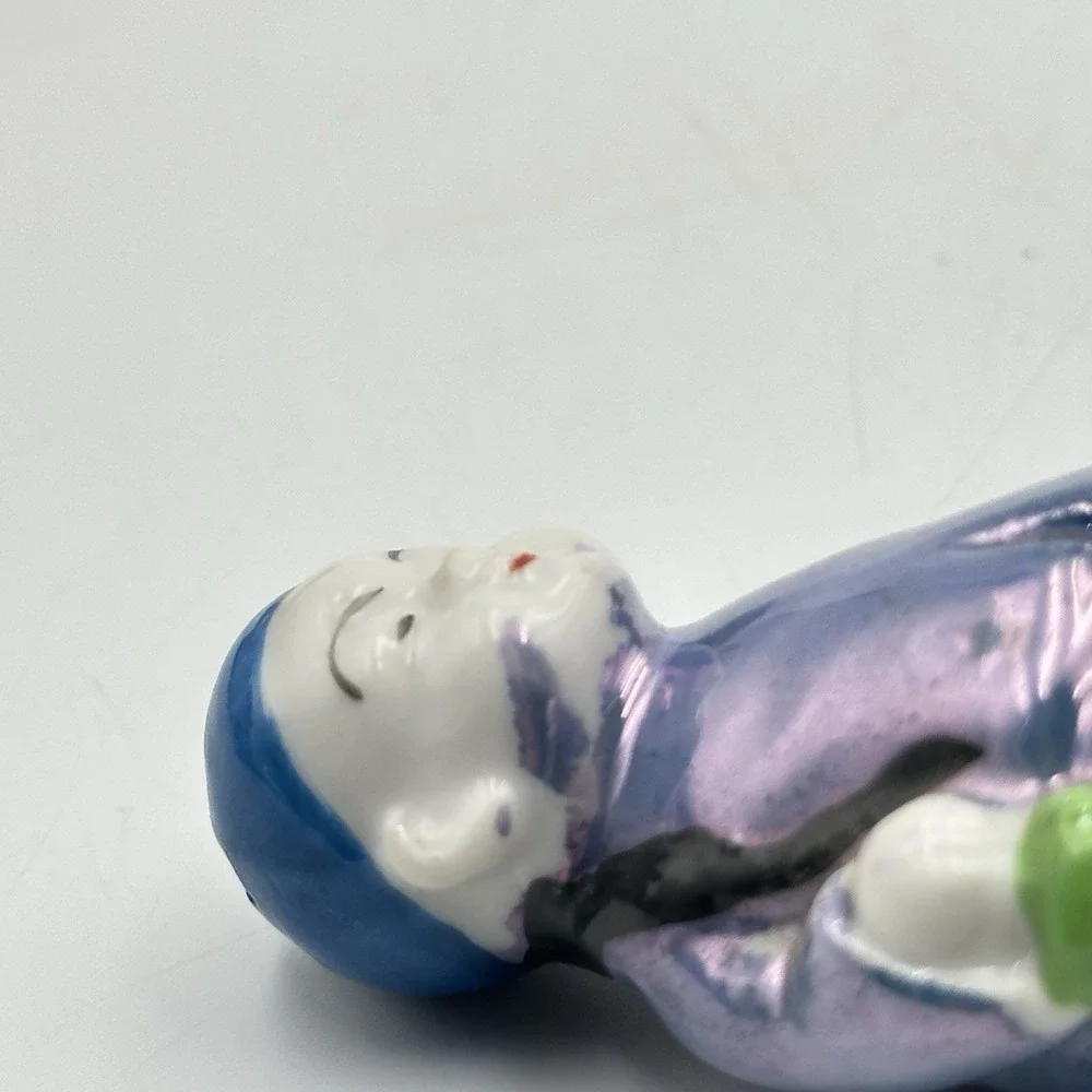 Vintage Japan‎ Hand Painted Asian Couple Salt & Pepper Shakers